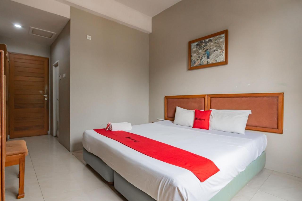 Hotel Wisma Dago Itb Bandung Exterior foto