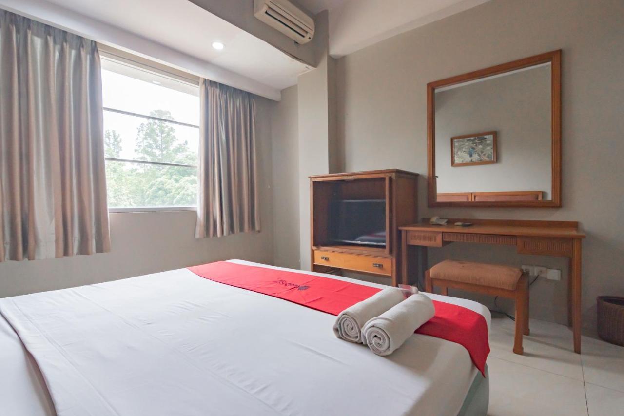 Hotel Wisma Dago Itb Bandung Exterior foto