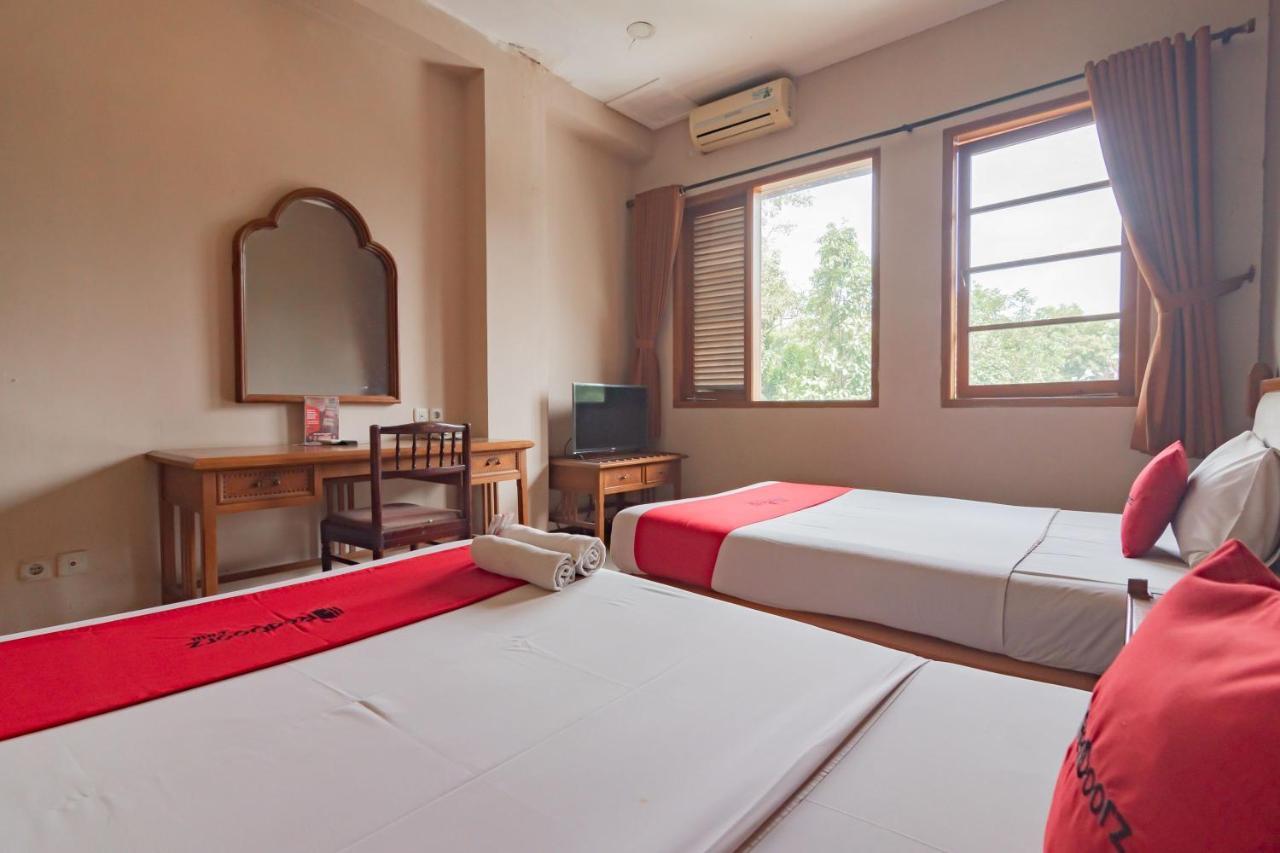 Hotel Wisma Dago Itb Bandung Exterior foto