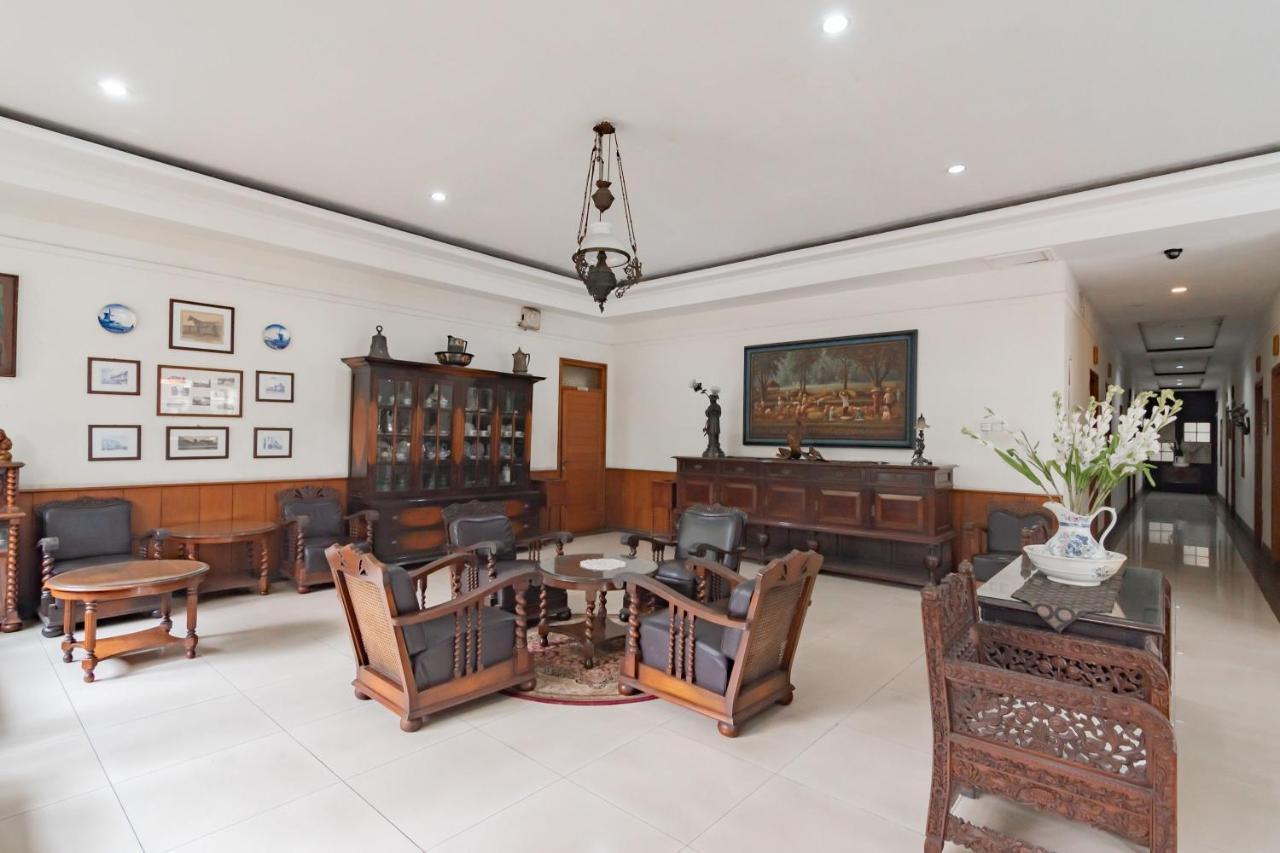 Hotel Wisma Dago Itb Bandung Exterior foto