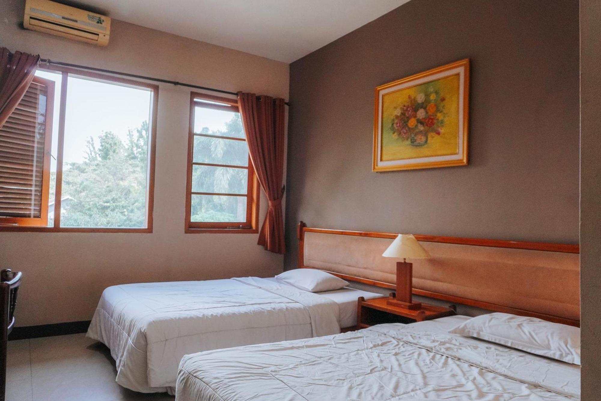 Hotel Wisma Dago Itb Bandung Exterior foto