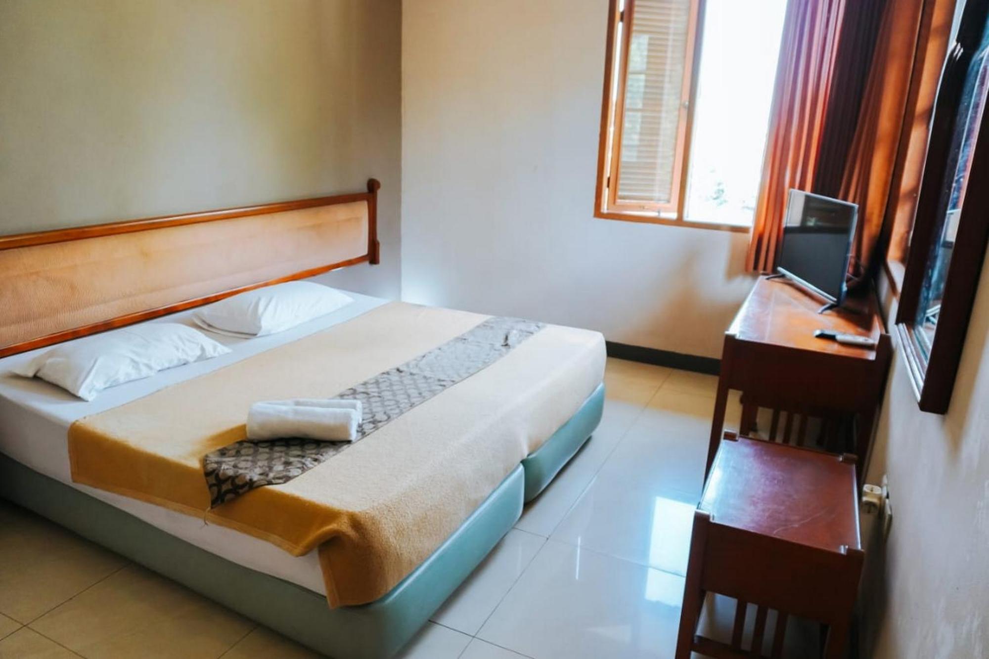 Hotel Wisma Dago Itb Bandung Exterior foto