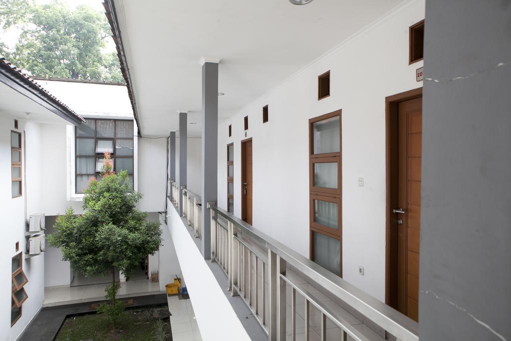 Hotel Wisma Dago Itb Bandung Exterior foto